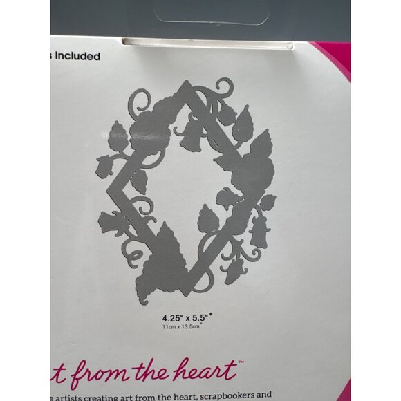 Heartfelt Creations Petite Pansy Frame Craft Die 4.25" x 5.5" New - Picture 3 of 5